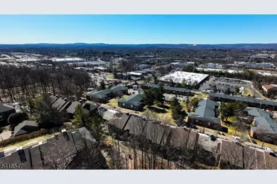 218 Indian Hollow Ct #218, Mahwah, NJ 07430 - Photo 33