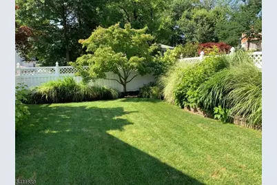 1 Milton Ave, Summit, NJ 07901 - Photo 27