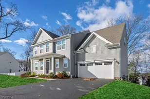 16 Esposito Ln, Roxbury Township, NJ 07850 - Photo 3