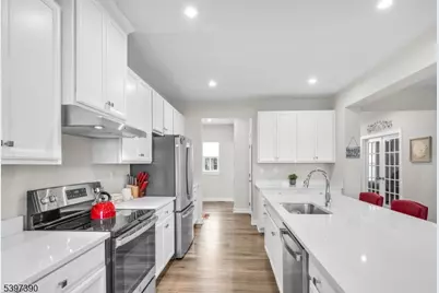 16 Esposito Ln, Roxbury Township, NJ 07850 - Photo 15