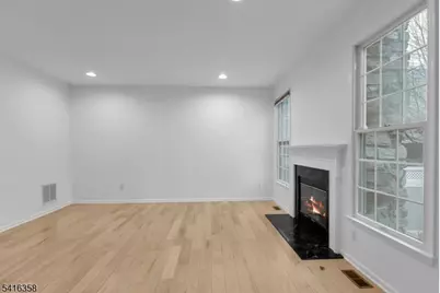 7 Patriot Hill Dr, Bernards Township, NJ 07920 - Photo 11