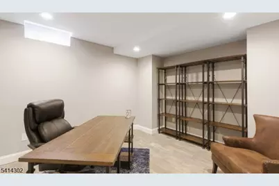 2 Elm Dr, Clinton Township, NJ 08809 - Photo 29