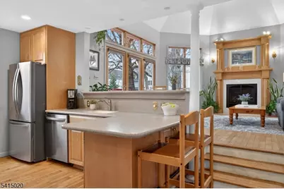 17 Richmond Ave, Cranford Township, NJ 07016 - Photo 9