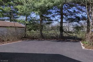 403 E 9th Ave, Roselle, NJ 07203 - Photo 17