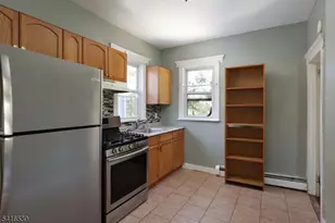 403 E 9th Ave, Roselle, NJ 07203 - Photo 7