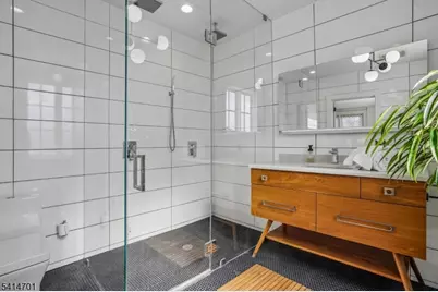 9 Osborne Ter, Maplewood, NJ 07040 - Photo 17