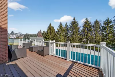 215 Barringer Dr, Nutley, NJ 07110 - Photo 31