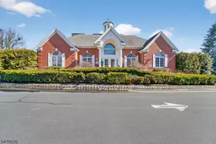 215 Barringer Dr, Nutley, NJ 07110 - Photo 29