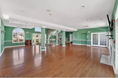 215 Barringer Dr, Nutley, NJ 07110 - Photo 33