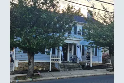 20 Leigh St #D, Clinton, NJ 08809 - Photo 1