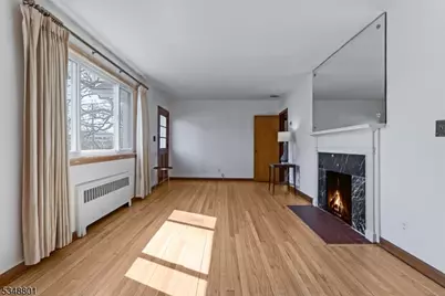 835 Mountain Ave, New Providence, NJ 07922 - Photo 7