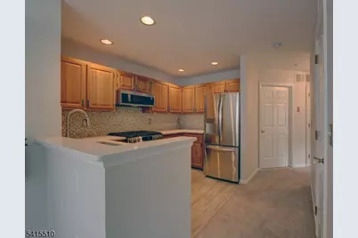 6014 Tudor Dr #6014, Pequannock Township, NJ 07444 - Photo 7