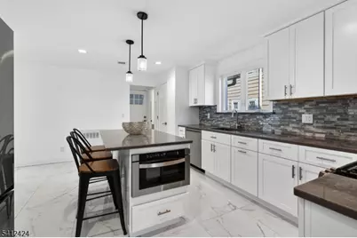 46 Elmwood Pl, Millburn, NJ 07078 - Photo 13