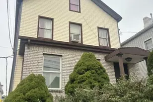 514 Jackson Ave, Elizabeth, NJ 07201 - Photo 1