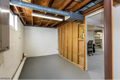 144 Redwood Ave, Wayne, NJ 07470 - Photo 23