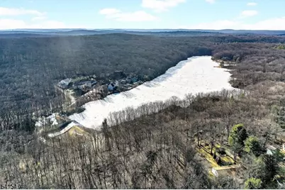 21 Ulster St, West Milford, NJ 07480 - Photo 21