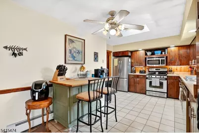 21 Ulster St, West Milford, NJ 07480 - Photo 11