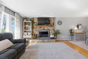 21 Monhegon Ave, Rockaway Township, NJ 07866 - Photo 9