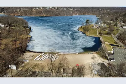 21 Monhegon Ave, Rockaway Township, NJ 07866 - Photo 37