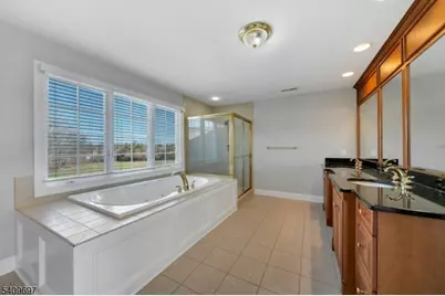 11 Dogwood Dr, Readington Twp., NJ 08889 - Photo 31