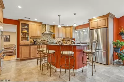 1510 Ramapo Way, Scotch Plains Township, NJ 07076 - Photo 13