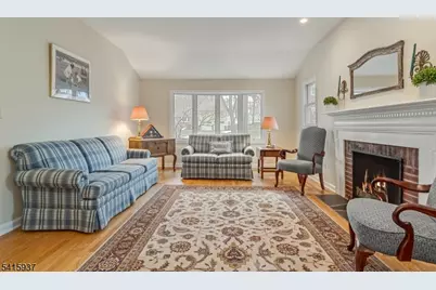 1510 Ramapo Way, Scotch Plains Township, NJ 07076 - Photo 5