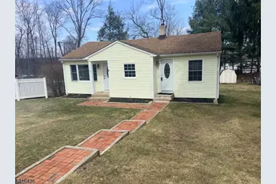 9 Edison Rd, Jefferson Township, NJ 07849 - Photo 1