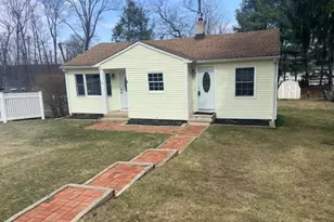 9 Edison Rd, Jefferson Township, NJ 07849 - Photo 1