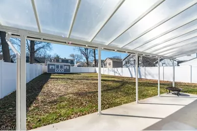 902 Spruce St, Roselle, NJ 07203 - Photo 25