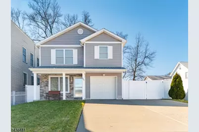 902 Spruce St, Roselle, NJ 07203 - Photo 1