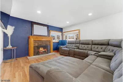 117 Dupont Ave, Hopatcong, NJ 07843 - Photo 5