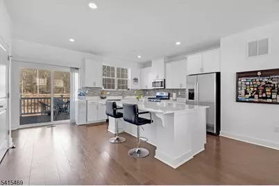 14 Coogan Ct, Morris Plains, NJ 07950 - Photo 9