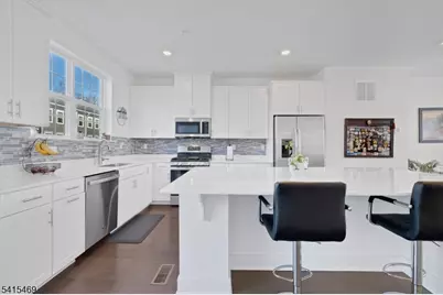 14 Coogan Ct, Morris Plains, NJ 07950 - Photo 13