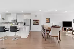 14 Coogan Ct, Morris Plains, NJ 07950 - Photo 9