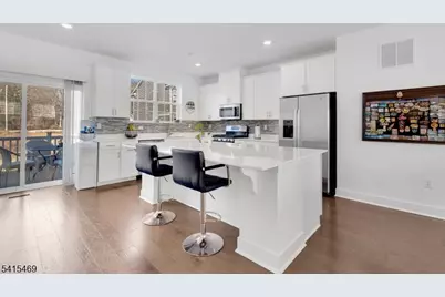 14 Coogan Ct, Morris Plains, NJ 07950 - Photo 15