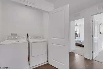 14 Coogan Ct, Morris Plains, NJ 07950 - Photo 35