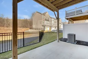 14 Coogan Ct, Morris Plains, NJ 07950 - Photo 43