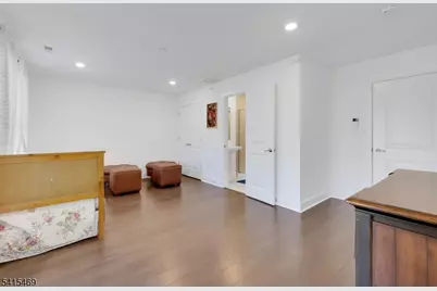 14 Coogan Ct, Morris Plains, NJ 07950 - Photo 39