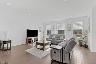 14 Coogan Ct, Morris Plains, NJ 07950 - Photo 21