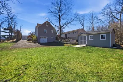 1 Willard Pl, Morristown, NJ 07960 - Photo 35