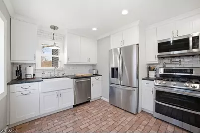 1 Willard Pl, Morristown, NJ 07960 - Photo 11