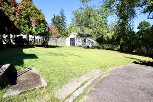 18 Durrell St, Verona, NJ 07044 - Photo 15