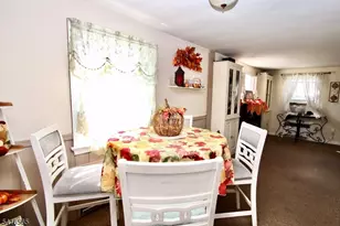 18 Durrell St, Verona, NJ 07044 - Photo 5