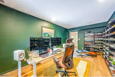 250 Old Short Hills Rd, Millburn, NJ 07078 - Photo 23