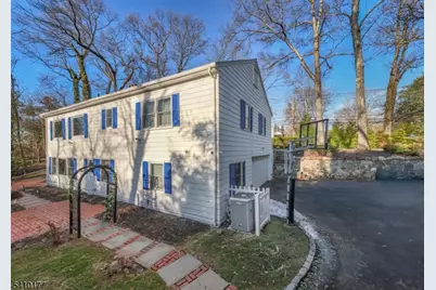 250 Old Short Hills Rd, Millburn, NJ 07078 - Photo 37