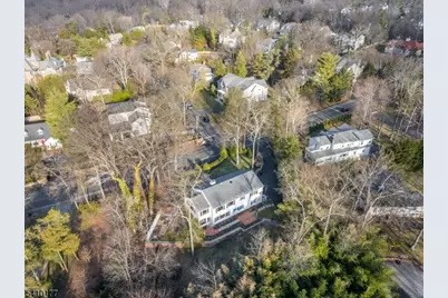 250 Old Short Hills Rd, Millburn, NJ 07078 - Photo 35