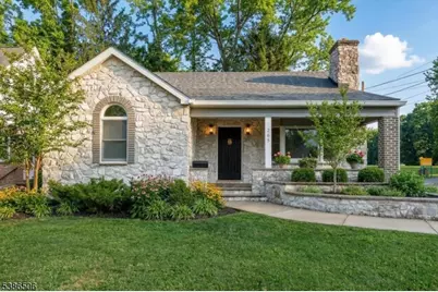 265 Hickory Ave, Garwood, NJ 07027 - Photo 1