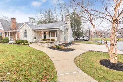 265 Hickory Ave, Garwood, NJ 07027 - Photo 31