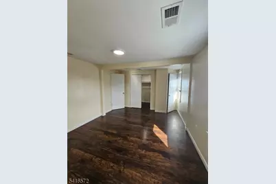 240 Copeland Ave, Lyndhurst Township, NJ 07071 - Photo 11