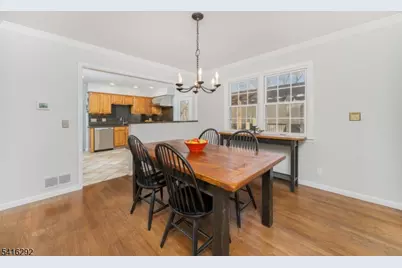 32 Deerfield Rd, Mendham, NJ 07945 - Photo 9